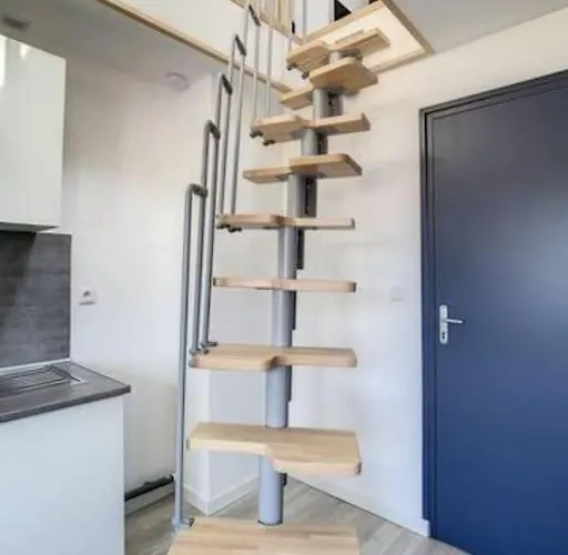 Appartement Atypique T1 Duplex - Wifi .parking .proche .gare *