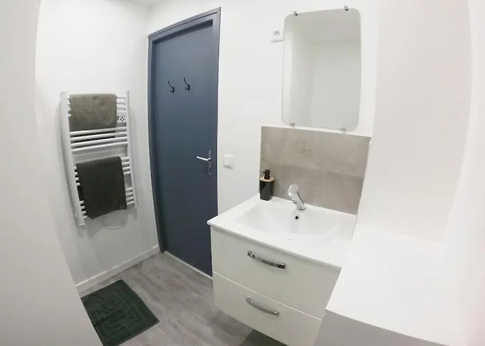 Atypique T1 Duplex - Wifi .parking .proche .gare Appartement Saint-Quentin (Aisne)